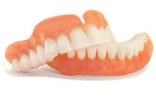 damaksiz-dis-protezi-320×202 damaksiz-dis-protezi-320x202