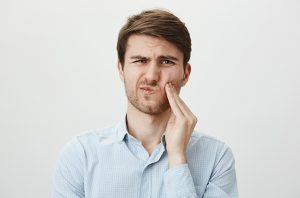 Soğuk ve Sıcak Diş Sızlaması Nedenleri Nelerdir?